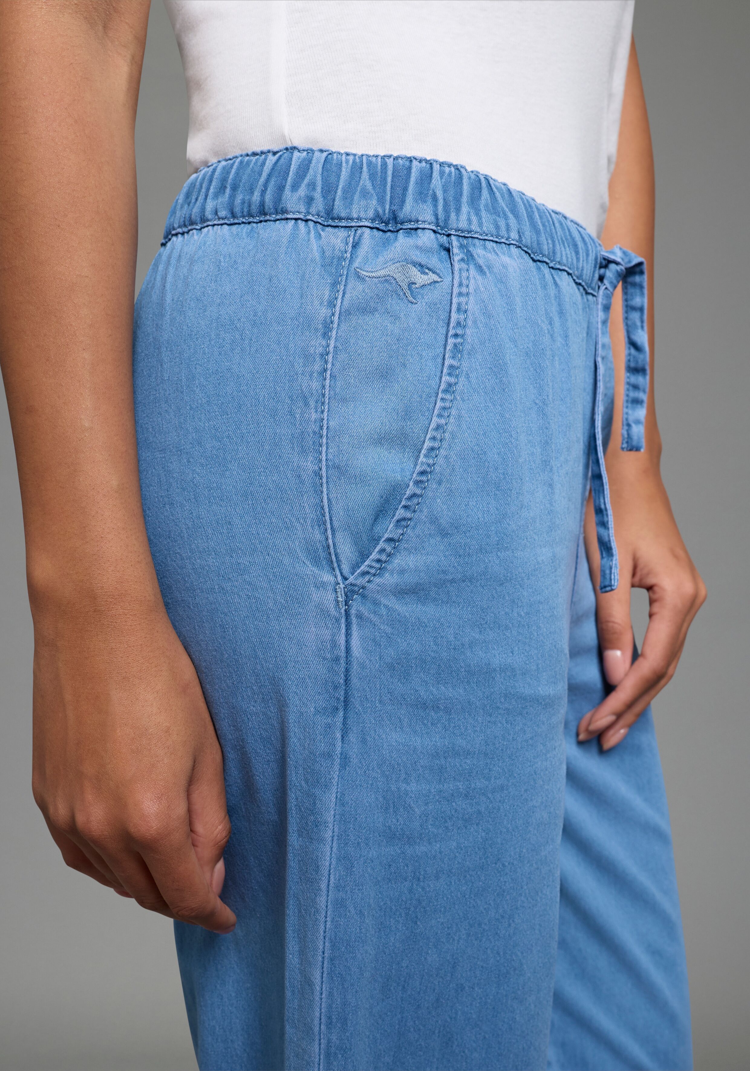 Weite Jeans KANGAROOS, Damen, Gr. 23, K + L Gr, blau (blau washed), Denim/Jeans, Obermaterial: 100% Baumwolle, unifarben, weit lang, Jeans Weite Jeans, weiteres Bein, hohe Leibhöhe, elastischer Bund mit Gummizug blau washed 23, K + L Gr