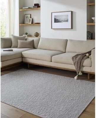 Livabliss Lush Farmhouse Area Rug