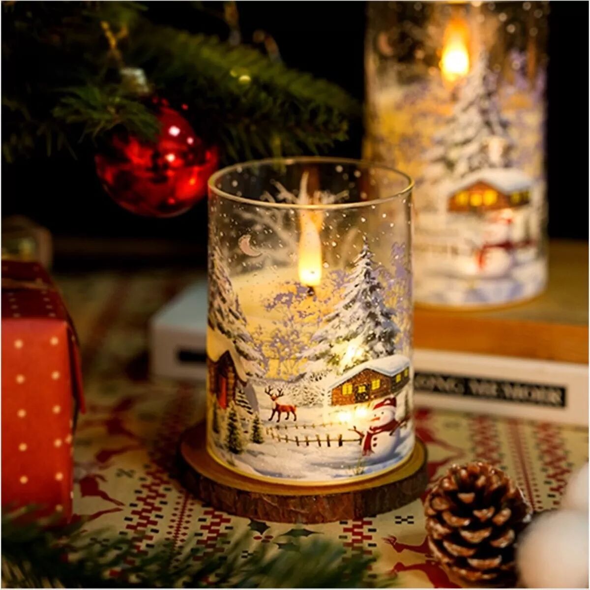 INF Weihnachtshaus LED Kerzenlichter - Batteriebetrieben, Fernbedienung, Flammenlos