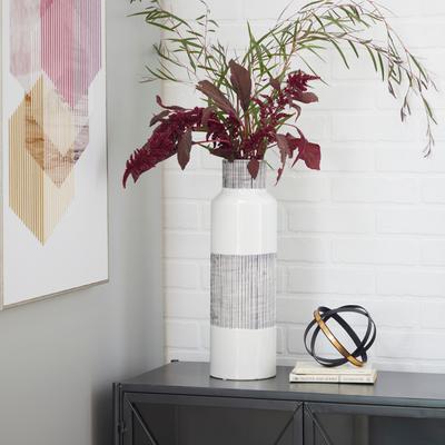 CosmoLiving by Cosmopolitan White Ceramic Modern Vase