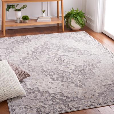 SAFAVIEH Handmade Eternal Gerbina Oriental Rug