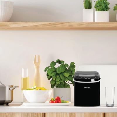 Magic Chef 27 Pound Portable Ice Maker