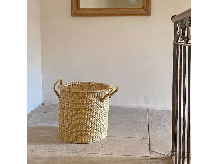 Panier haut rond en jacinthe d eau avec couvercle Céleste