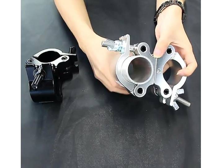 Collier de serrage pivotant en aluminium, double coupleur rotatif avec goupille, fixation à 90 degrés, crochet de fixation pour éclairage, accessoire de quincaillerie, clips à double tête