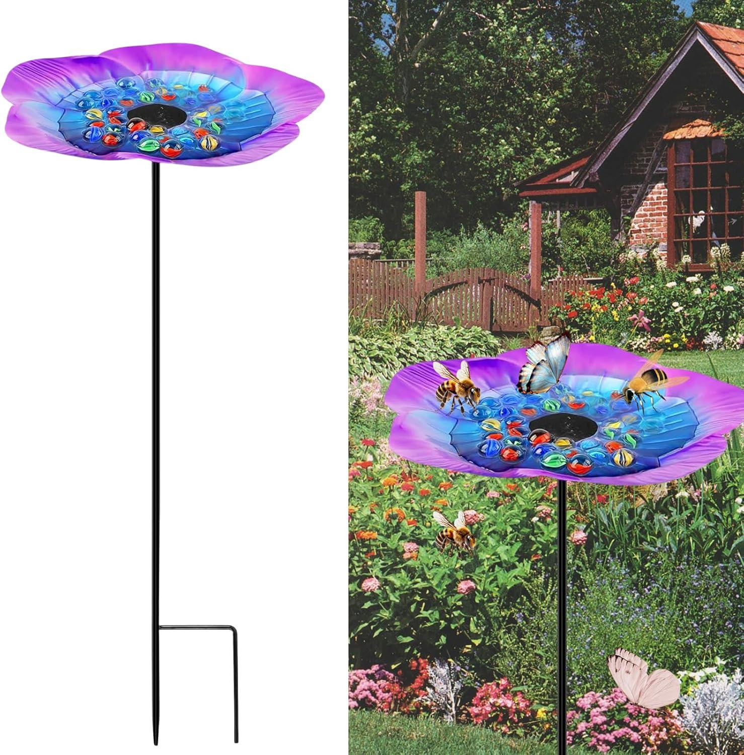 Kleurrijk glazen vlinder- en bijenwaterstation met bloemendesign voor in de tuin