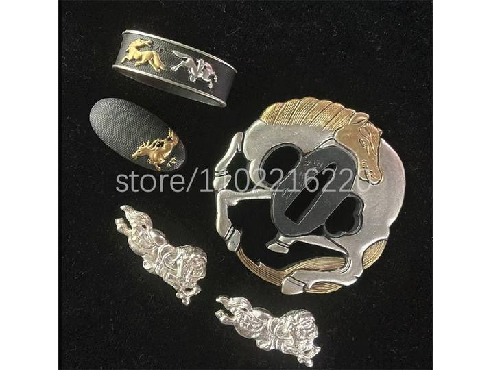 Accessoires de katana samouraï japonais authentiques de qualité supérieure : Tsuba, Fuchi, Kashira, Menuki en cuivre, laiton, plaqué or et argent 0