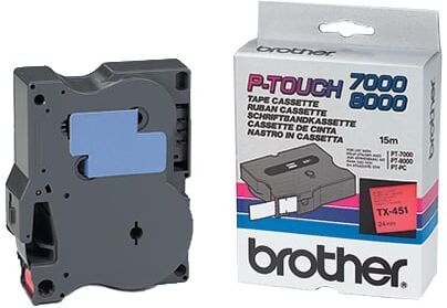 Brother TX-451 fita laminada texto preto sobre vermelho 24mm