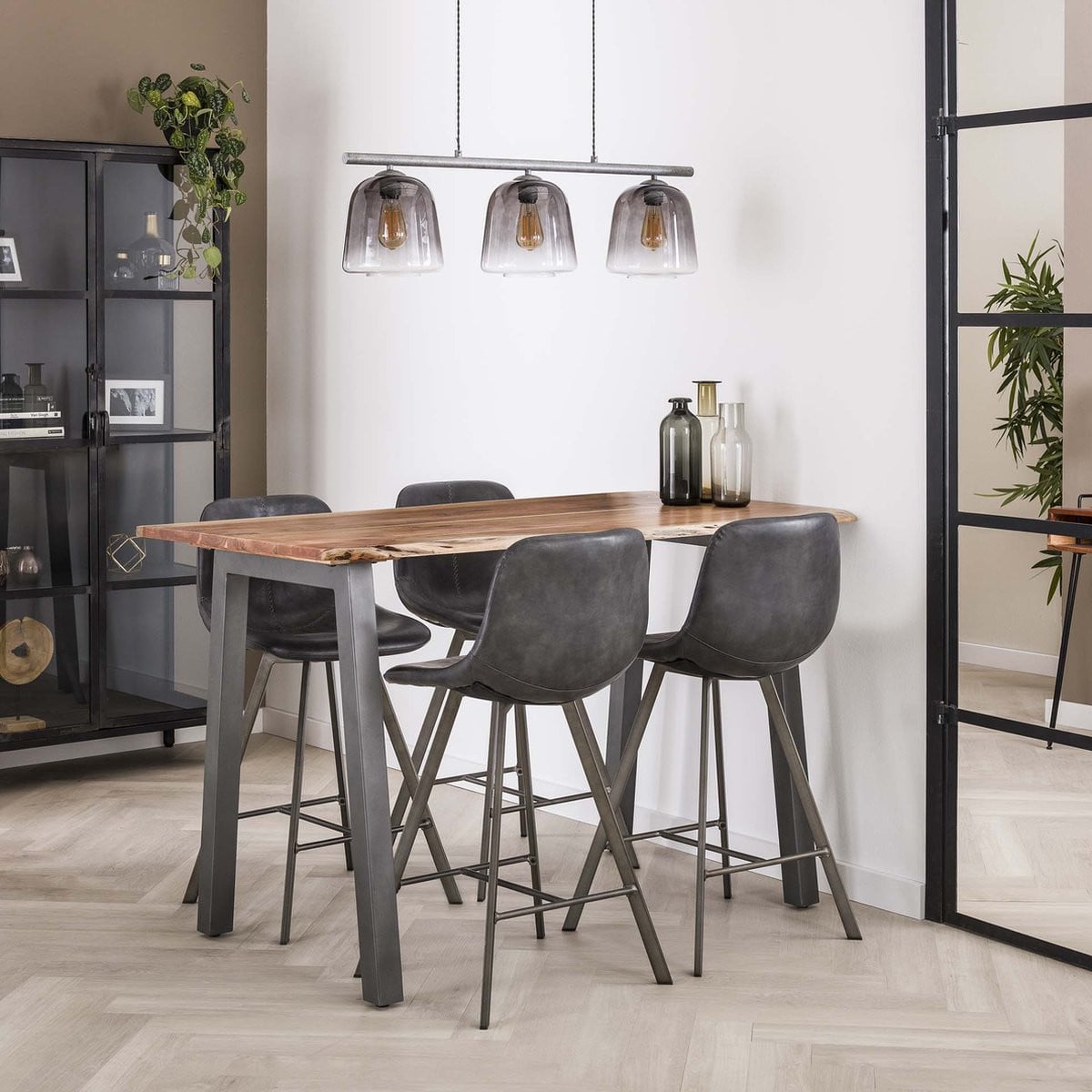 AnLi Style Bartafel 147 edge met live edge design