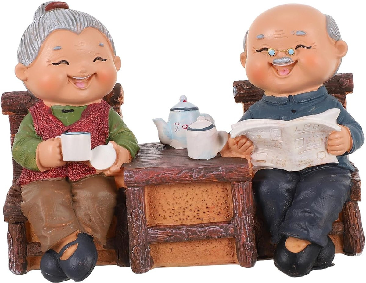 Handgeschilderd Resin Beeldjes Oude Stel Liefdespaar Decoratie in Diverse Kleuren, Lengte: 14 cm
