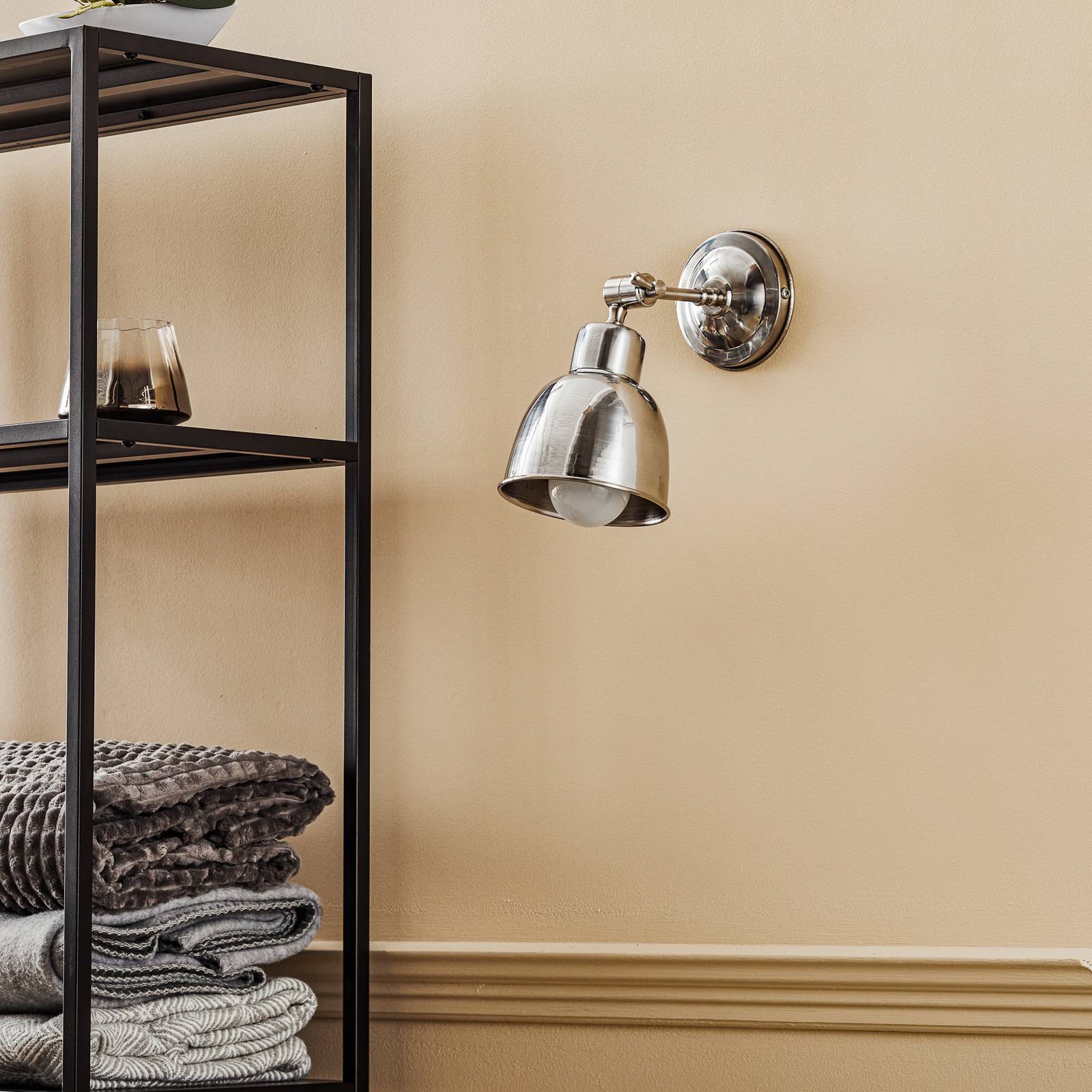 Wandlampe Emoti Argon, dimmbar, chrom / silber, für Wohn- / Esszimmer, Metall, Industrielles Design, Wandleuchte, Wandlampe Innen