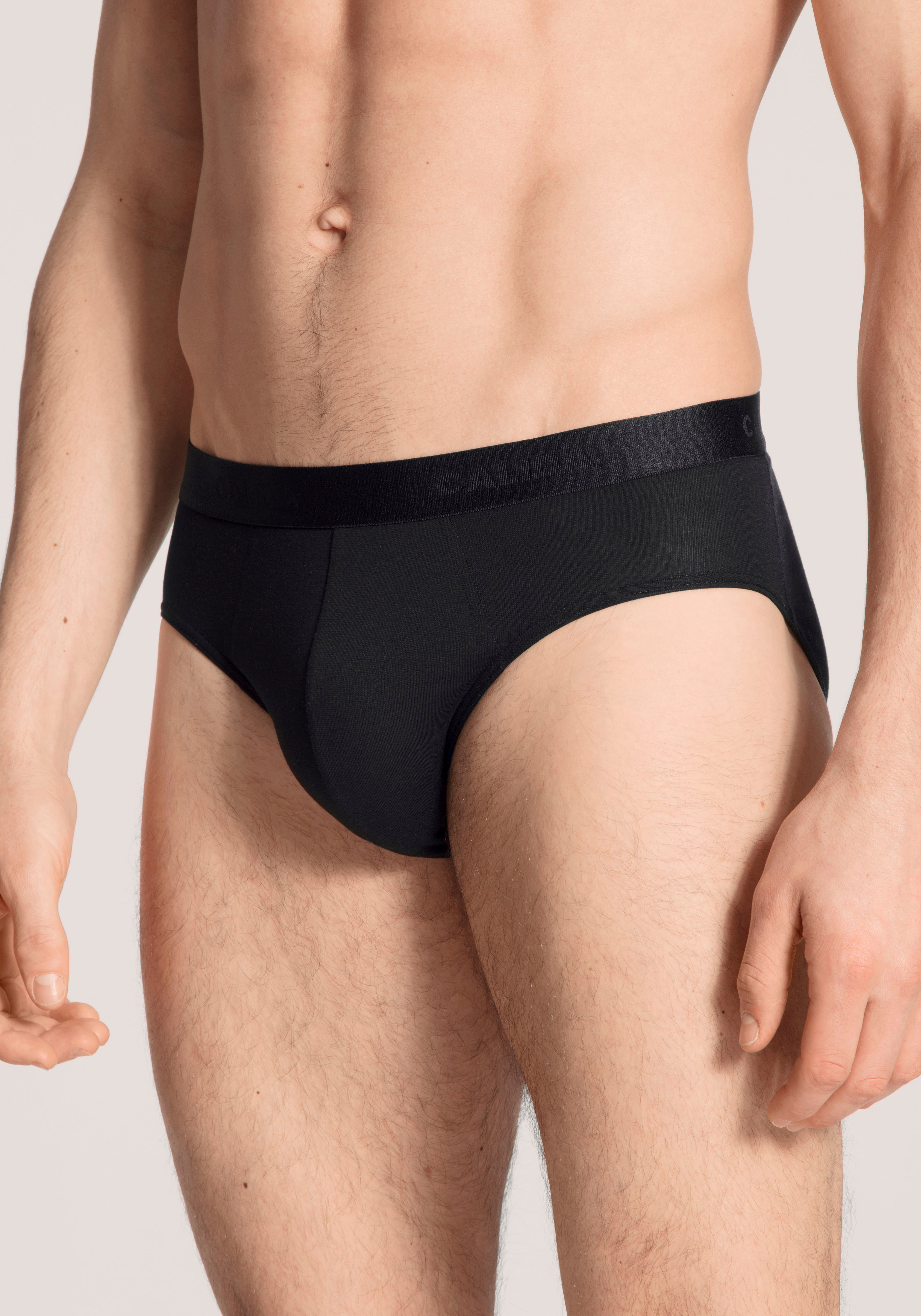 Slip CALIDA "Natural Benefit", Herren, Gr. S (46/48), schwarz, Single Jersey, Obermaterial: 94% Baumwolle, 6% Elasthan, unifarben, normal, Unterhosen Slip, Single Jersey-Qualität, elastisch, Multipack, ohne Eingriff schwarz S (46/48)