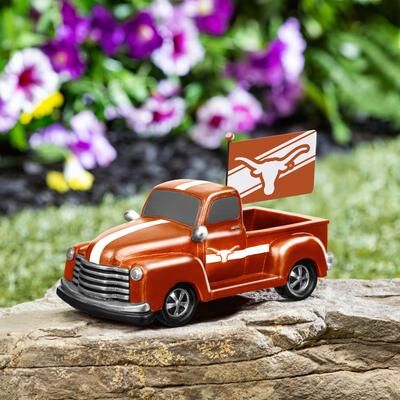 Evergreen NCAA Rally Truck Garden Statue with Team Flag
