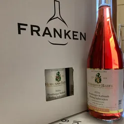 Weingut Hermann Bauer Homburger Kallmuth Rotling halbtrocken