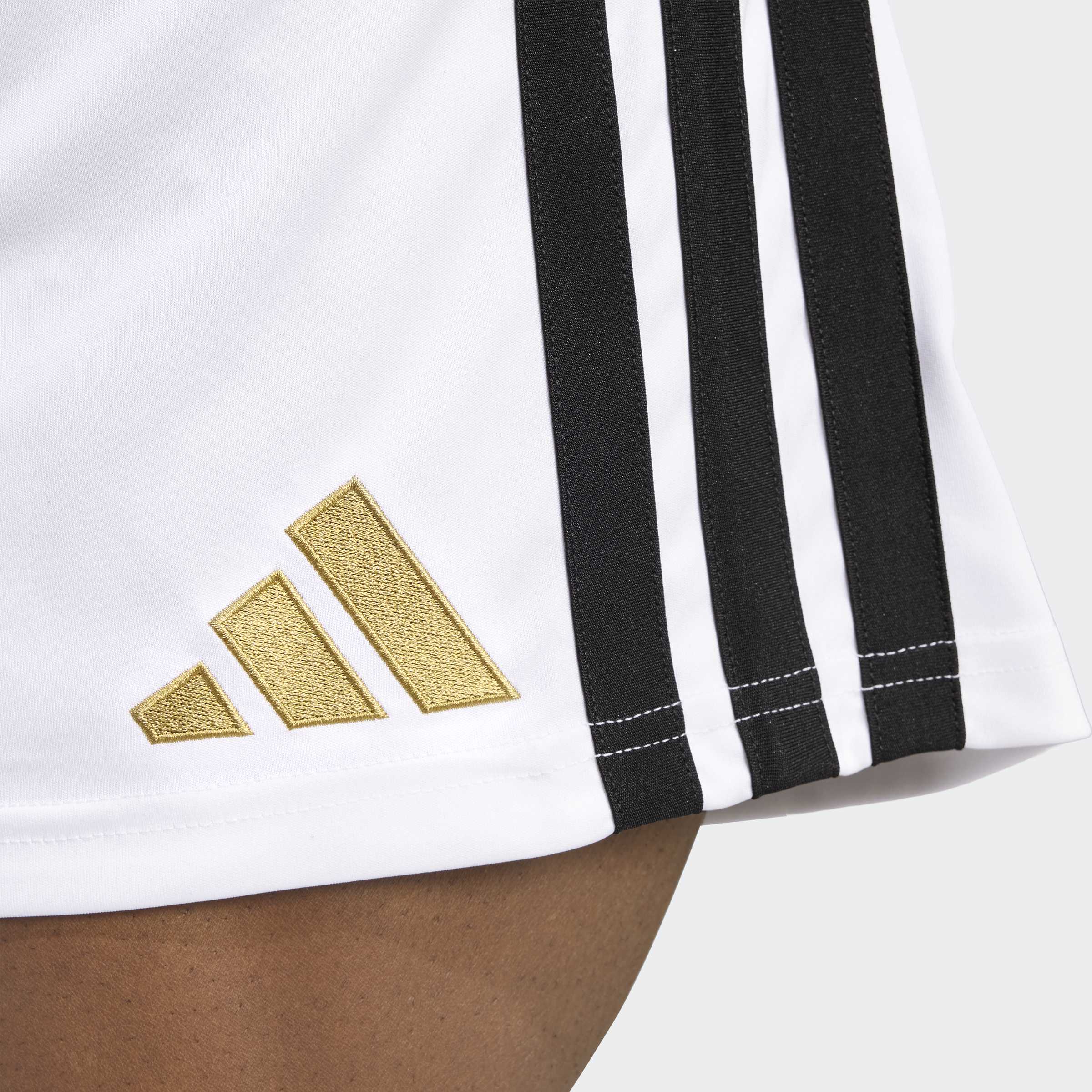Trainingsshorts ADIDAS PERFORMANCE "JUVENTUS TURIN 26/27", Herren, Gr. XL, N-Gr, weiß (weiß, normal, gr.), Obermaterial: 100% Polyester, Hosen Trainingsshorts