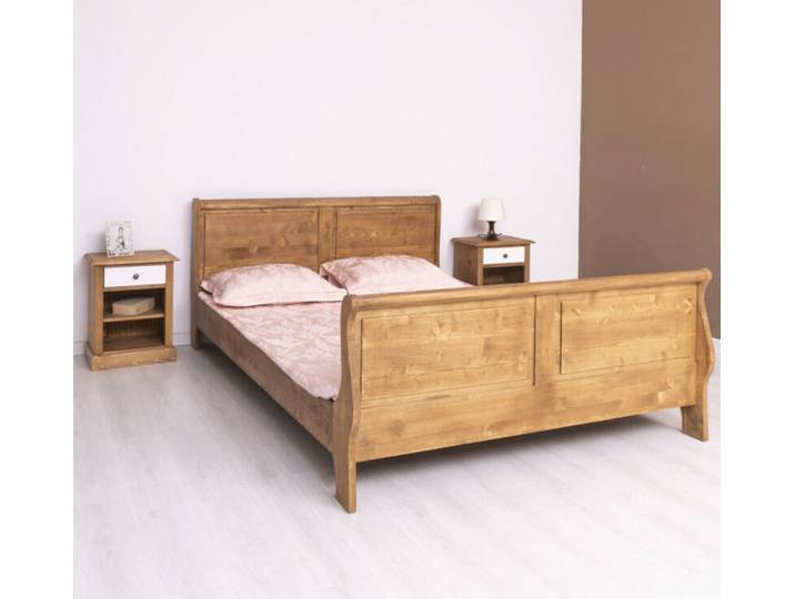Landhausbett (160x200cm) mit 2 Nachtkästchen, braun gewachst