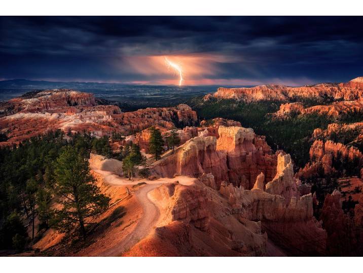 Fototapete PAPERMOON Photo-Art STEFAN MITTERWALLNER, BLITZ ÜBER BRYCE CANYON , bunt, B:2m L:1,49m, Vlies, Tapeten, Fototapete