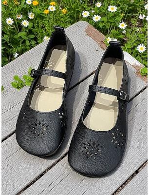 LightInthebox Women's Comfort Mary Jane Wide-Toe Flats with Floral Cutouts – Soft Sole Casual Barefoot Shoes for Ladies – Great for Brunch, Farmers Markets and Outdoor Leisure