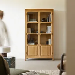 Esszimmerschrank Marthe aus massivem Eichenholz 180