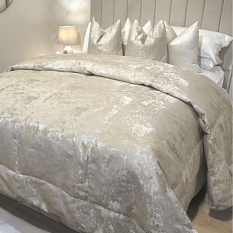 Yasmin Gold & Cream Metallic Cloud Print Bedspread, Double