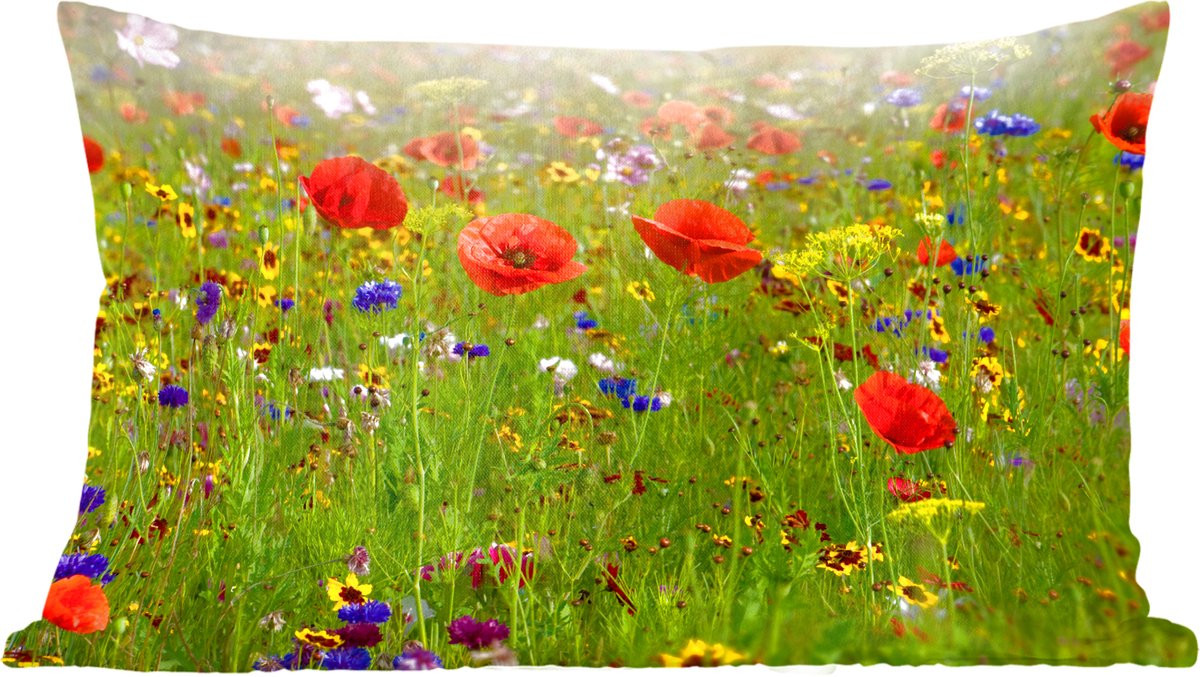 Katoenen sierkussen met bloemenveld en klaprozen, 60 x 40 cm