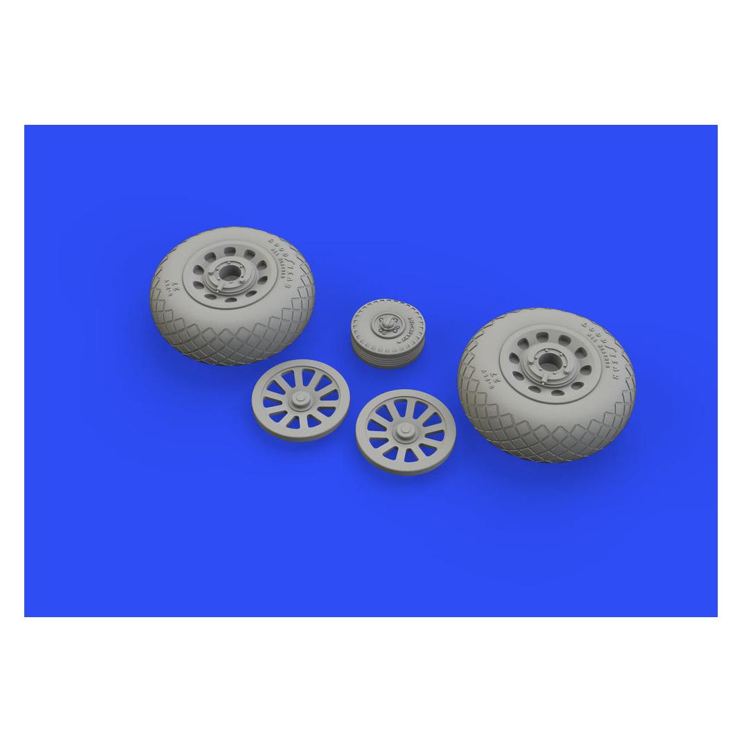 Eduard P-51D wheels diamond tread 2 for (648511)