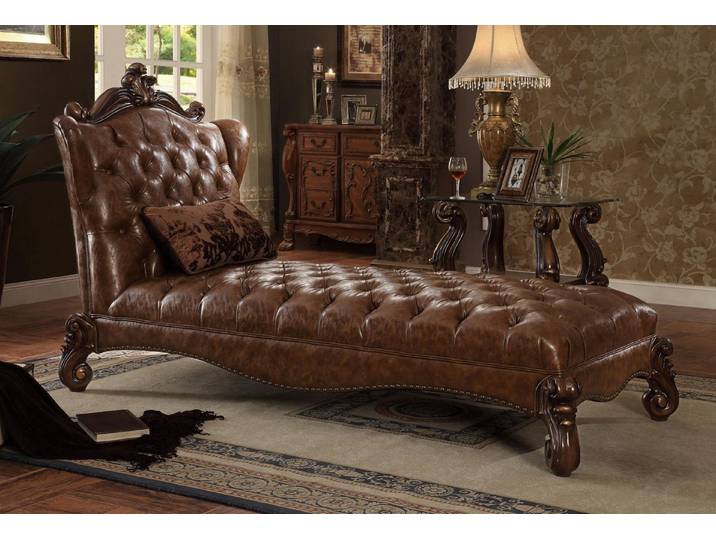 JVmoebel Chaiselongue Antik Stil Chaiselongue in Braun mit edler Polsterung und Holzdetails, 1 Teile, Made in Europa