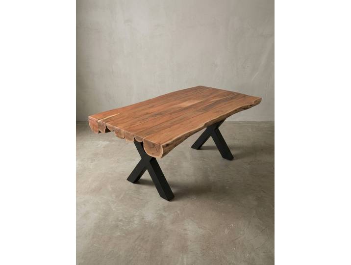 KADIMA DESIGN Esstisch Esszimmertisch 200 x 100 x 77 cm Akazie Landhaus-Stil Voll-Holz, (Küchentisch 8 Personen), Design Esstisch rechteckig, Tisch für Esszimmer Baumstamm