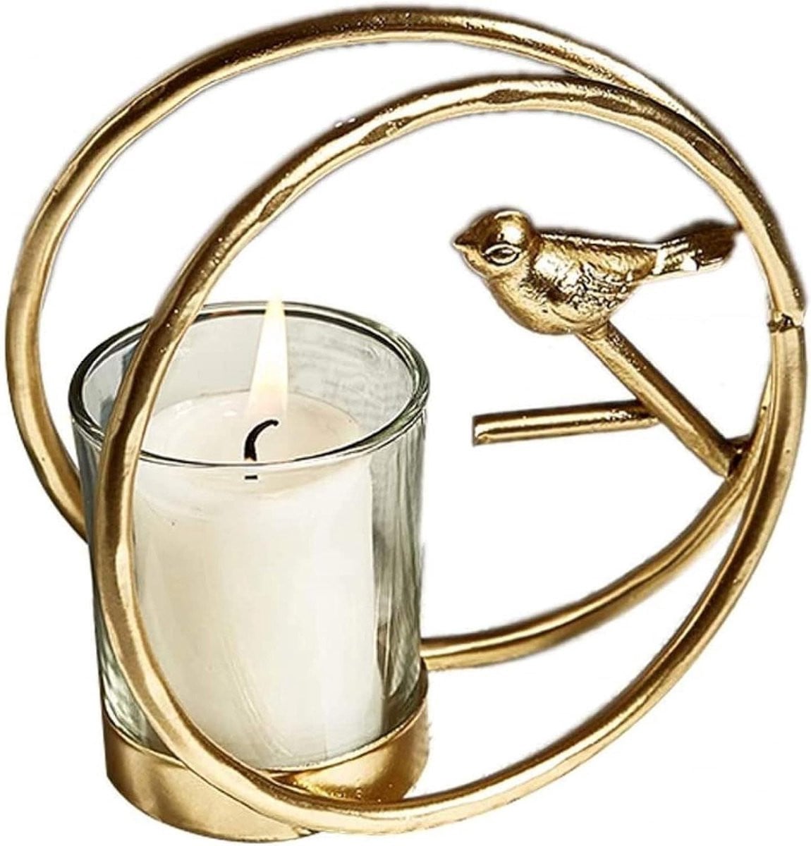 Gouden Kandelaar in Noordse Stijl voor Sfeervolle Decoratie