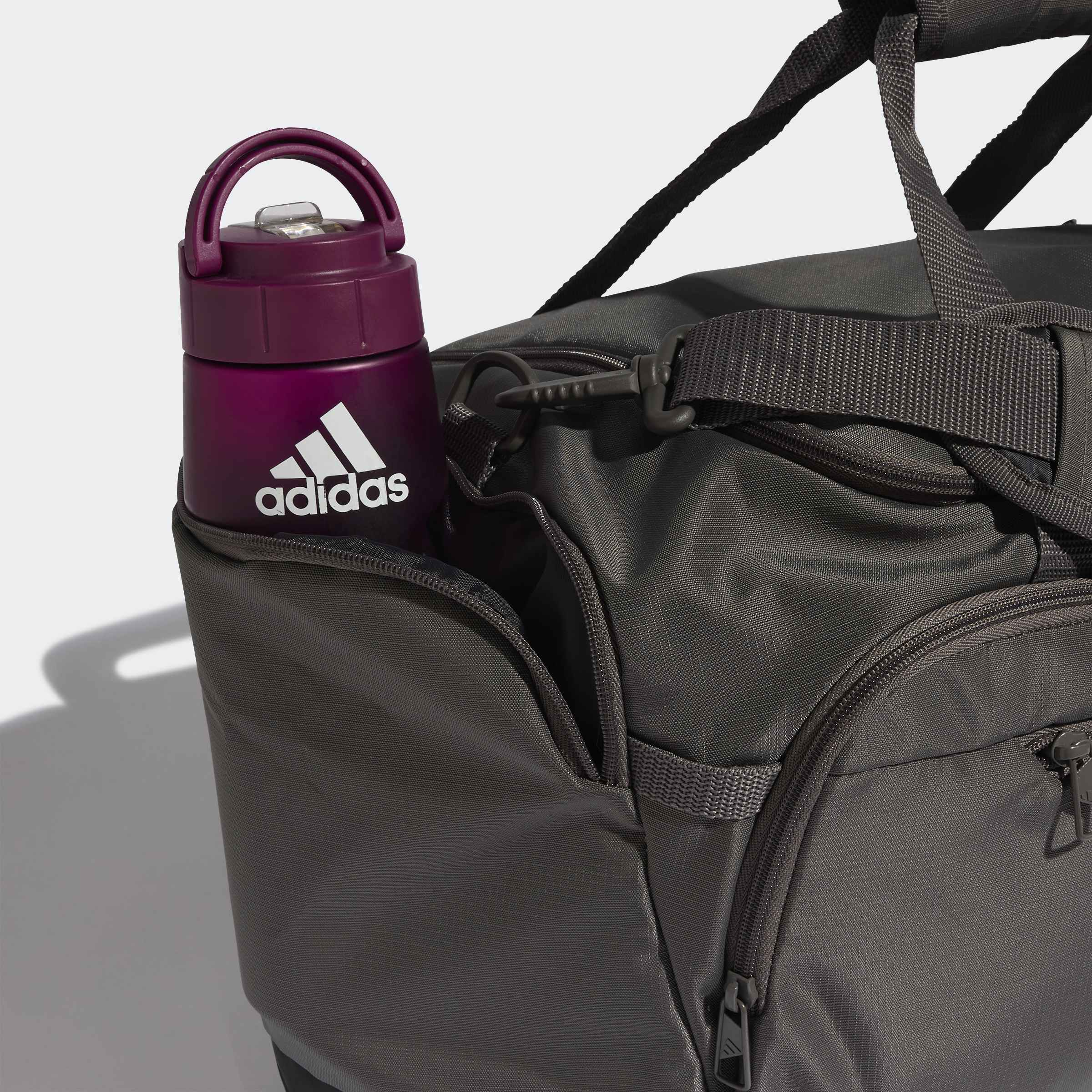Sporttasche ADIDAS PERFORMANCE "TRA DEF DUF S", Damen, grau (charcoal, schwarz), Obermaterial: 100% Polyester, Taschen Sporttasche charcoal, schwarz Einheitsgröße