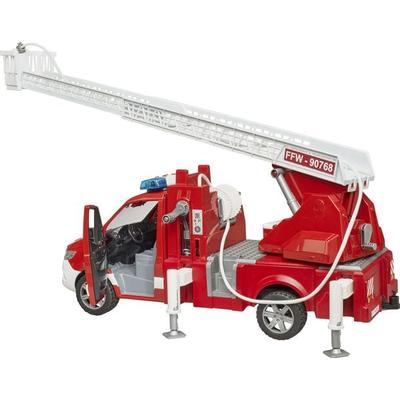 bruder 02673 MB Sprinter Feuerwehr mit Drehleiter, Pumpe und L+S Modul
