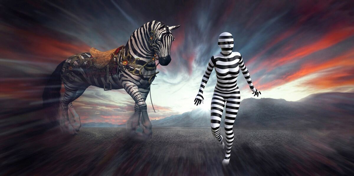Fototapete PAPERMOON "Surreale Zebrafrau", bunt, B:5m L:2,8m, Vlies, Tapeten, Fototapete bunt B/L: 5m x 2,8m, Bahnen: 10 Stk.