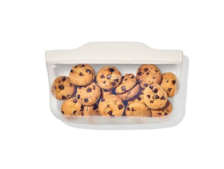 OXO Good Grips Wiederverwendbarer Silikon-Snackbeutel, 335 mL, Haferfarben