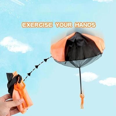 Kinder Outdoor Spaß - Keine Batterien benötigendes Anti-Verhedderungs-Wurfparachute-Spielzeug für Kinder Weihnachtsgeschenk