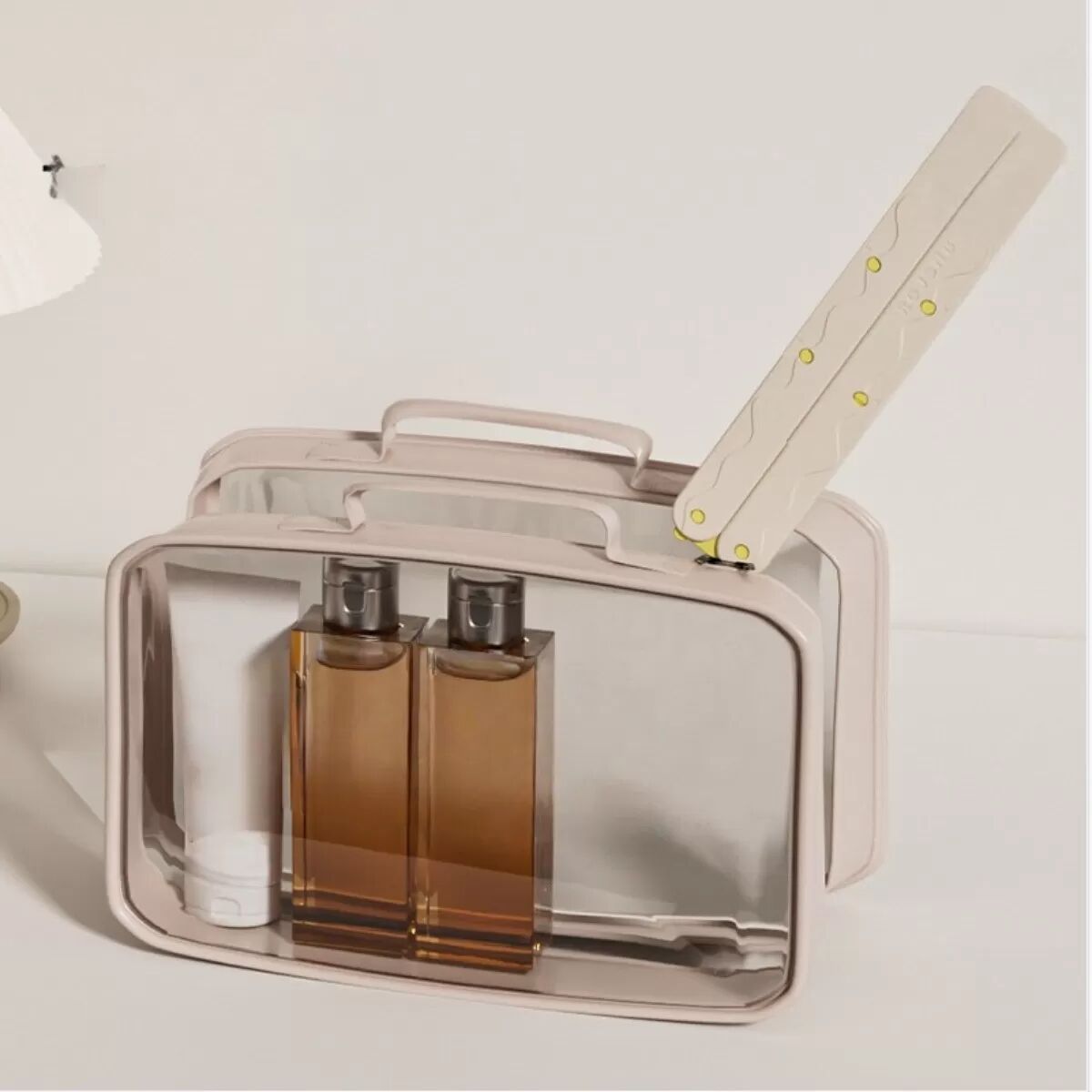 INF 2er-Pack Faltbare Reisekleiderbügel - Platzsparendes Design Gelb