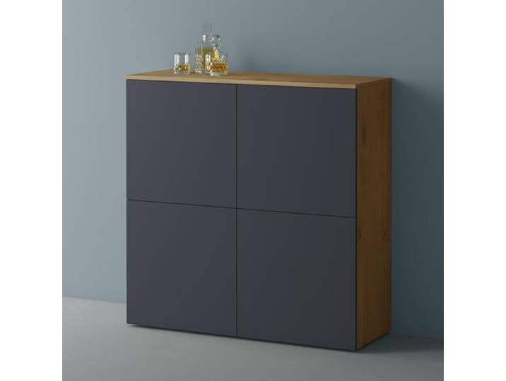 Mai & Mai Sideboard 100cm Kommode 4 Türen Soft-Close grifflos Stauraum Kommodenschrank, Wohnzimmer Möbel, Flurschrank, bis zu 8 Staufächer, Kerneiche + Anthrazit matt, BTH:100x36,4x98cm, Schrank04