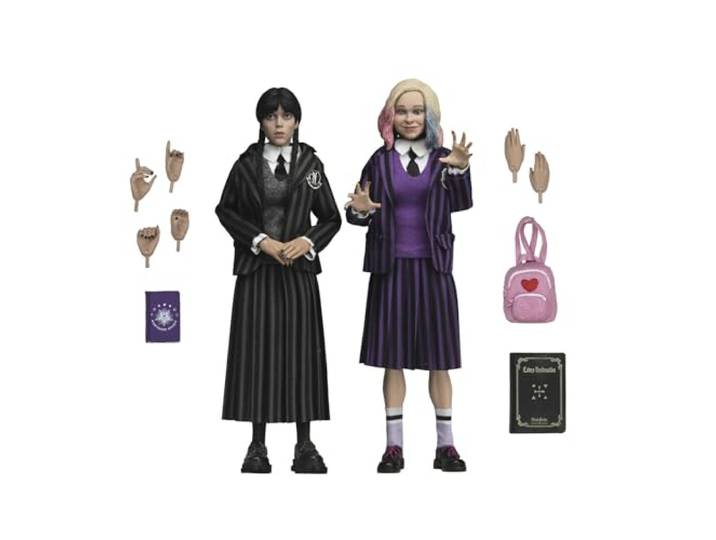 NECA Wednesday Addams & Enid Sinclair Nevermore Uniform Version 2 Clothed Action Figuren, 20 cm