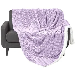 KUSCHELDECKE Sherpa 160/200 cm, Samtdecke mit Dreieckmuster