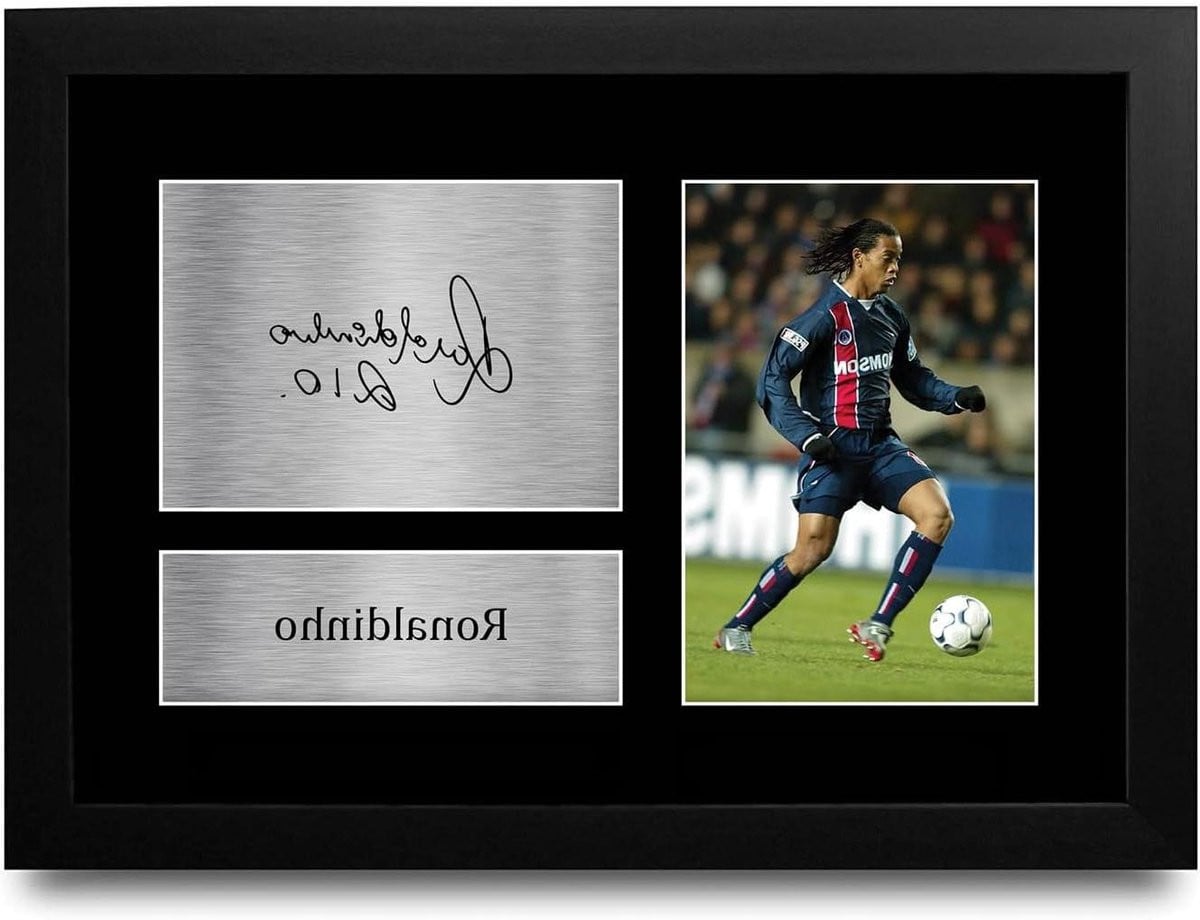 Professioneel ingelijste voetbal memorabilia foto A4 - Zwart
