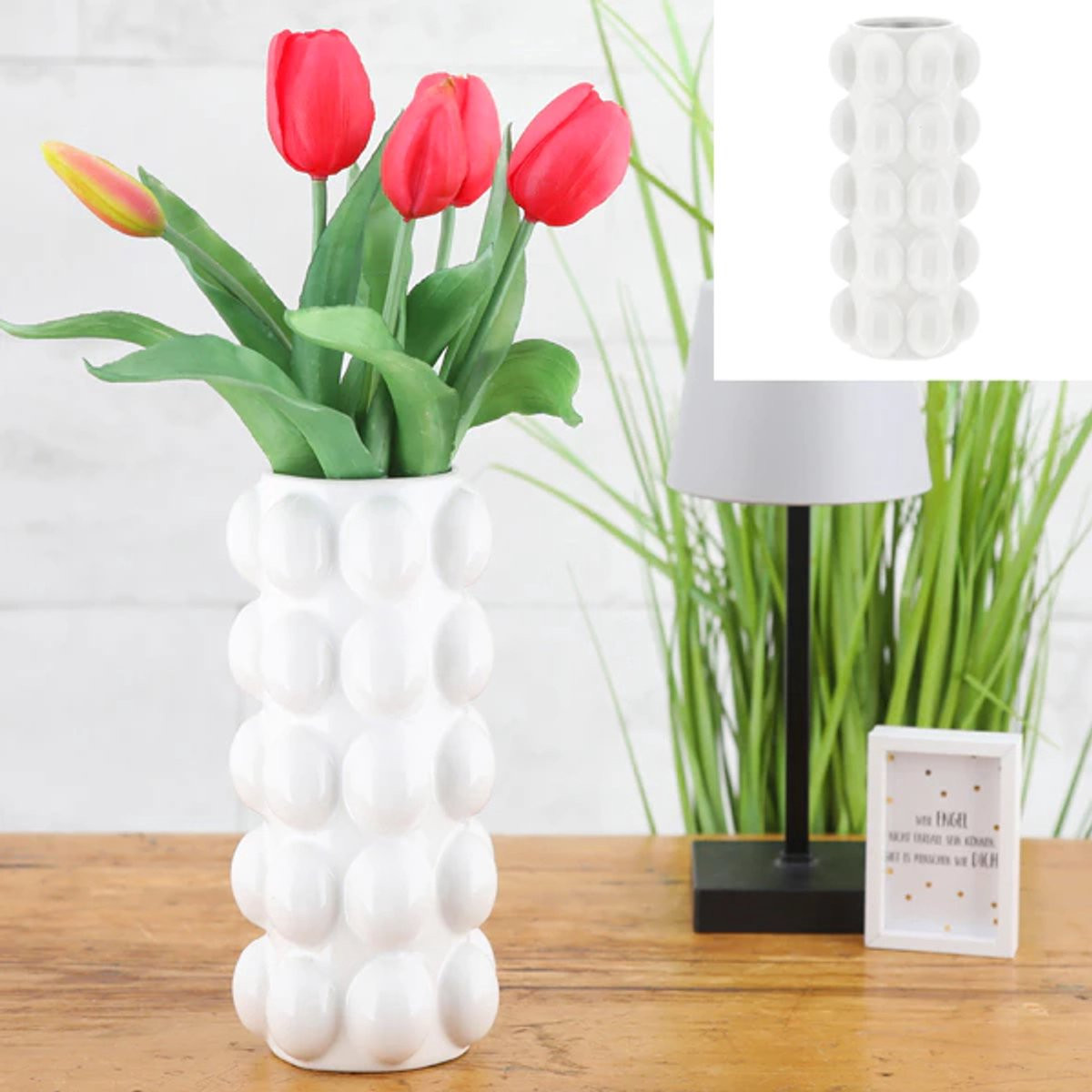 Moderne witte keramieken vaas met bolletjes, Hoogte: 20 cm