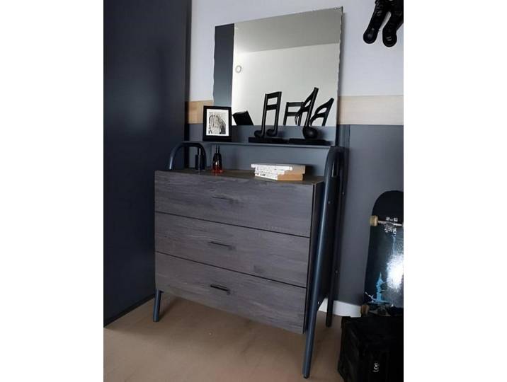 Xlmoebel Kommode Graue Holzkommode von XLMOEBEL mit viel Stauraum und elegantem Design (Einzelartikel, 1 St), Made in Europa