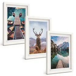 BILDER SET 3er Set - 20x30 cm Weißer Rahmen - Seeboote Hirsche Berge