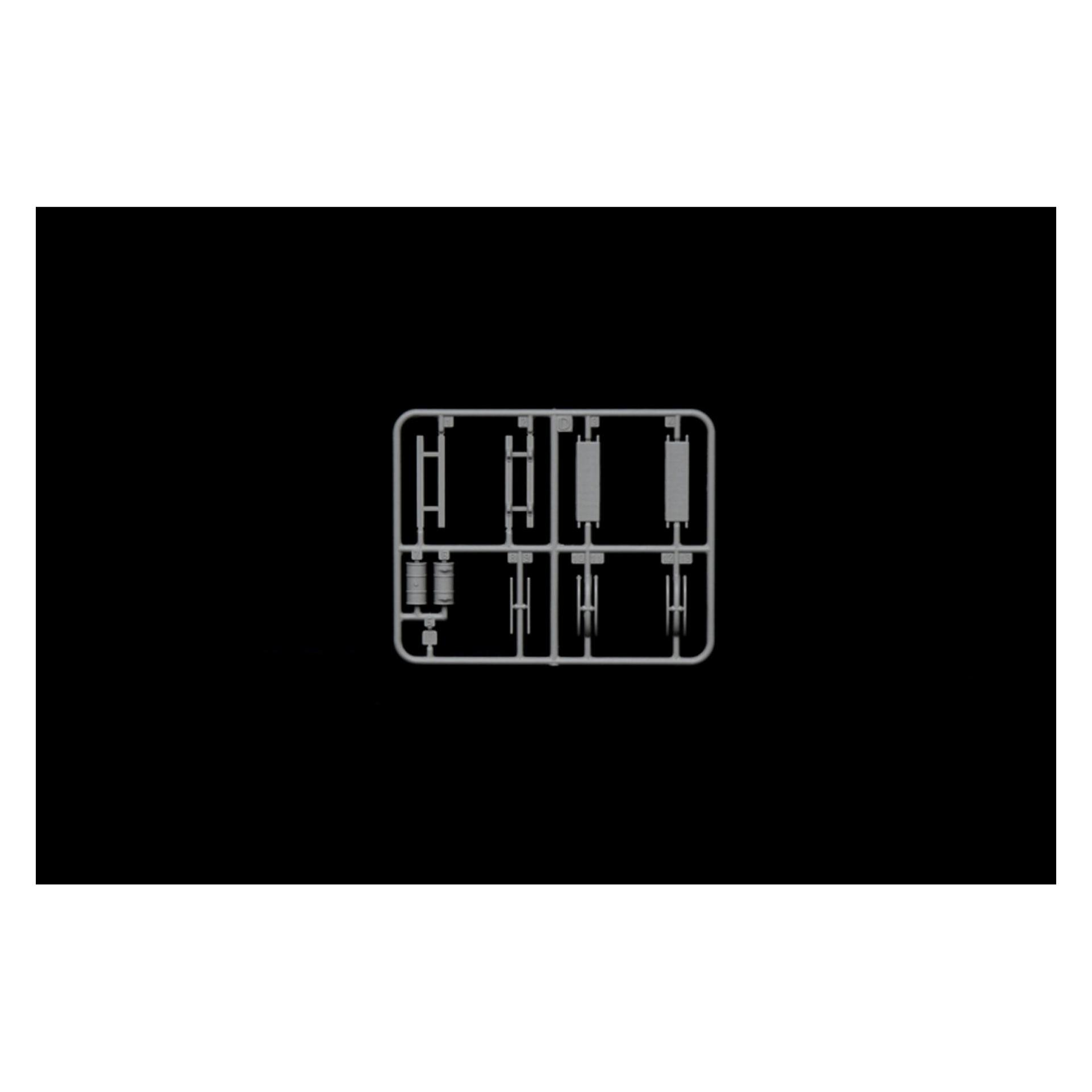 Other 1:72 Sd.Kfz. 251/8 Ambulance (510007077)