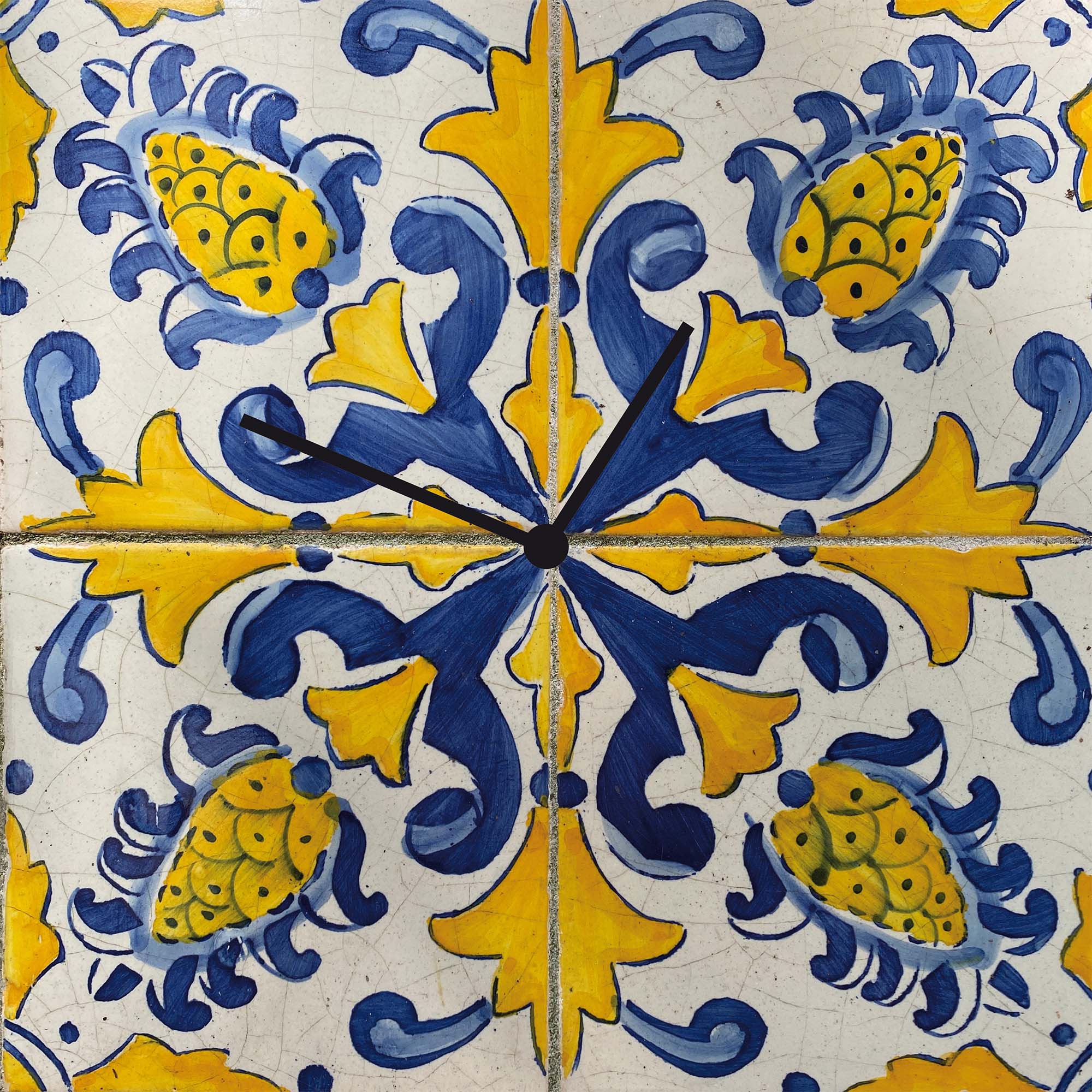 Wanduhr QUEENCE "Italien, Fliesenoptik", bunt, B:30cm H:2cm T:30cm, Wanduhren, Wanduhr, Uhr, geräuschlos, Mosaik, Kachel, blau, gelb