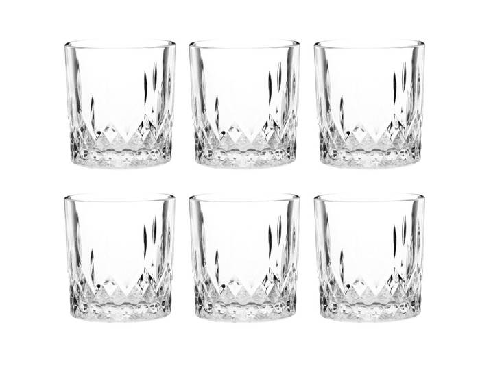Whiskyglas aus geschliffenem Glas