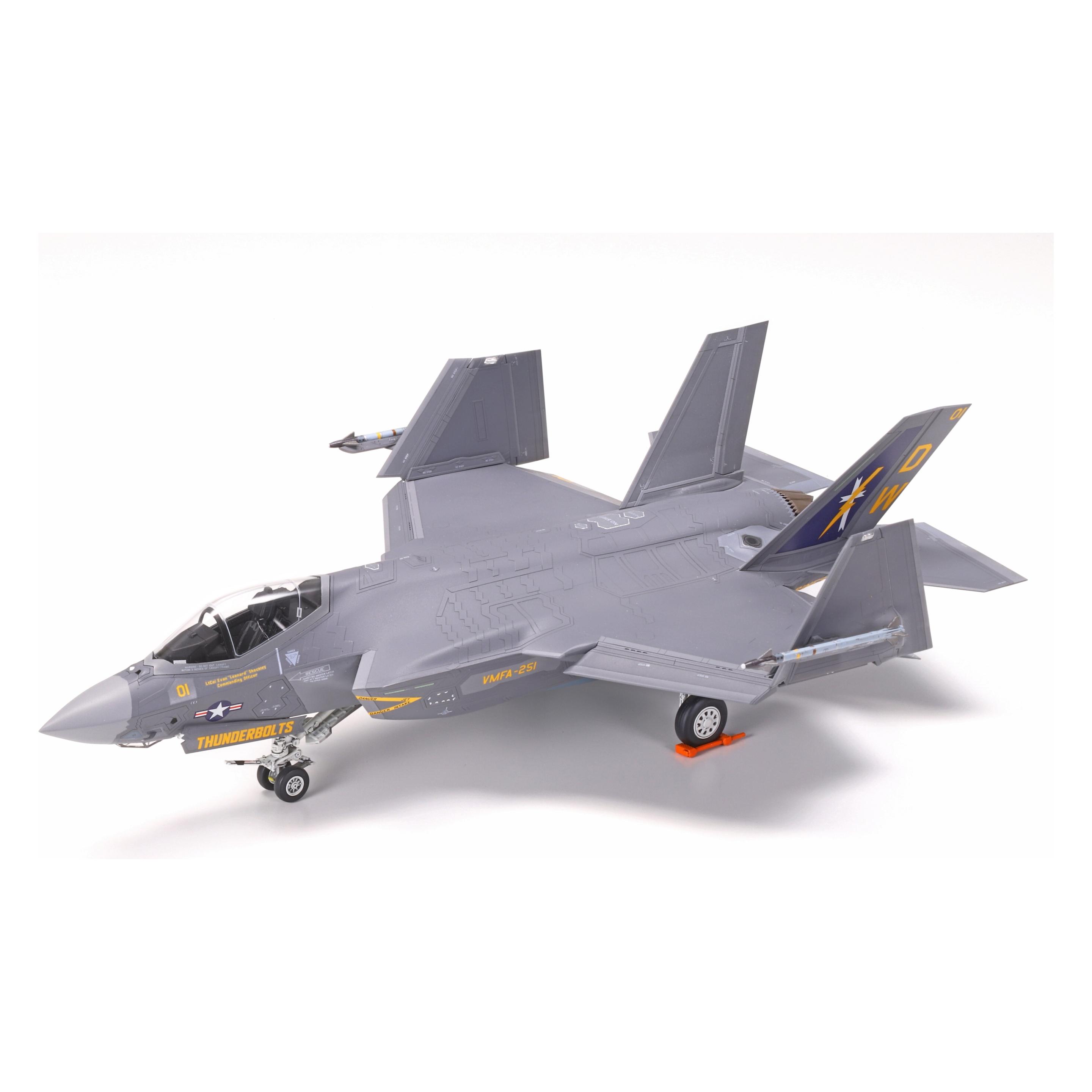 Tamiya 1/72 Lockheed Martin F-35C Lightning II (60794)
