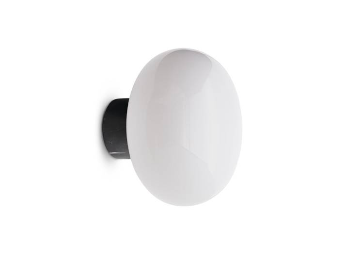 Karl-Johan Wandlampe weiß Marmor Glas Ø 23 cm - New Works - Badezimmer - Design - Rund
