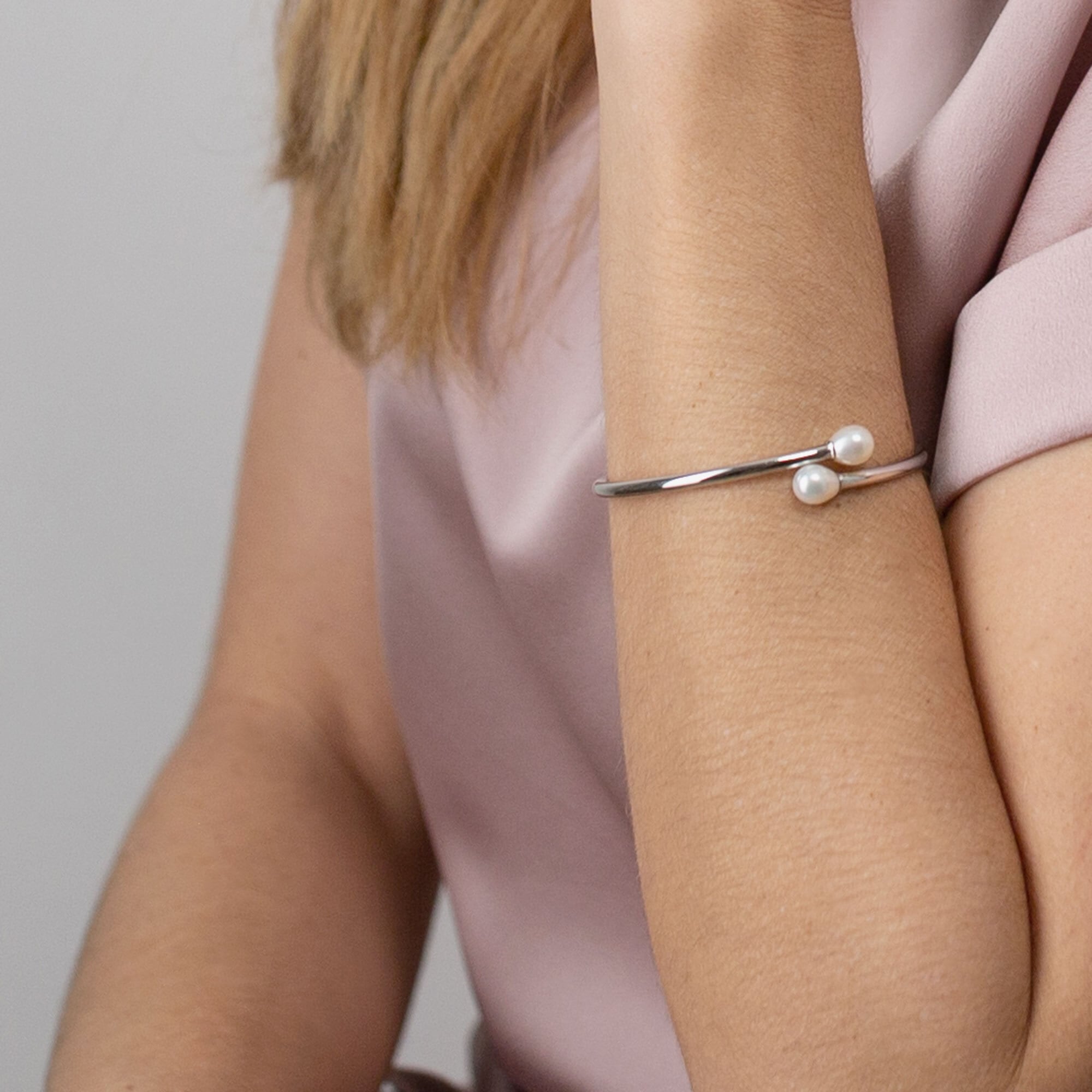 Armreif AILORIA "Armreif Silber/weiße Perle MASA", weiß, Armbänder, Damen, Perlen, Armreif