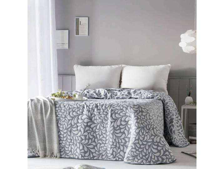 Couvre-lit jacquard motif Feuilles - Blancheporte