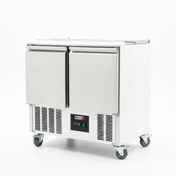 Romux® Saladette und Pizzatisch 2 Türen 90x70 cm für GN Behälter mit Arbeitsplatte aus Polyurethan | Kühltisch von Pizzen und Salaten