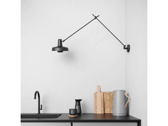 GRUPA Wandleuchte Arigato, schwarz, für Arbeitszimmer / Büro, Metall